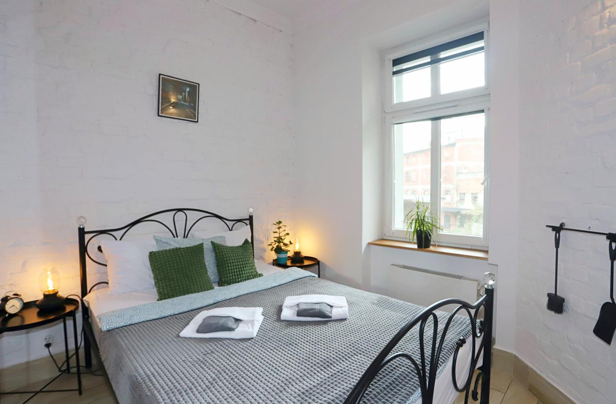 Apartament Gwarek 瓦乌布日赫 外观 照片